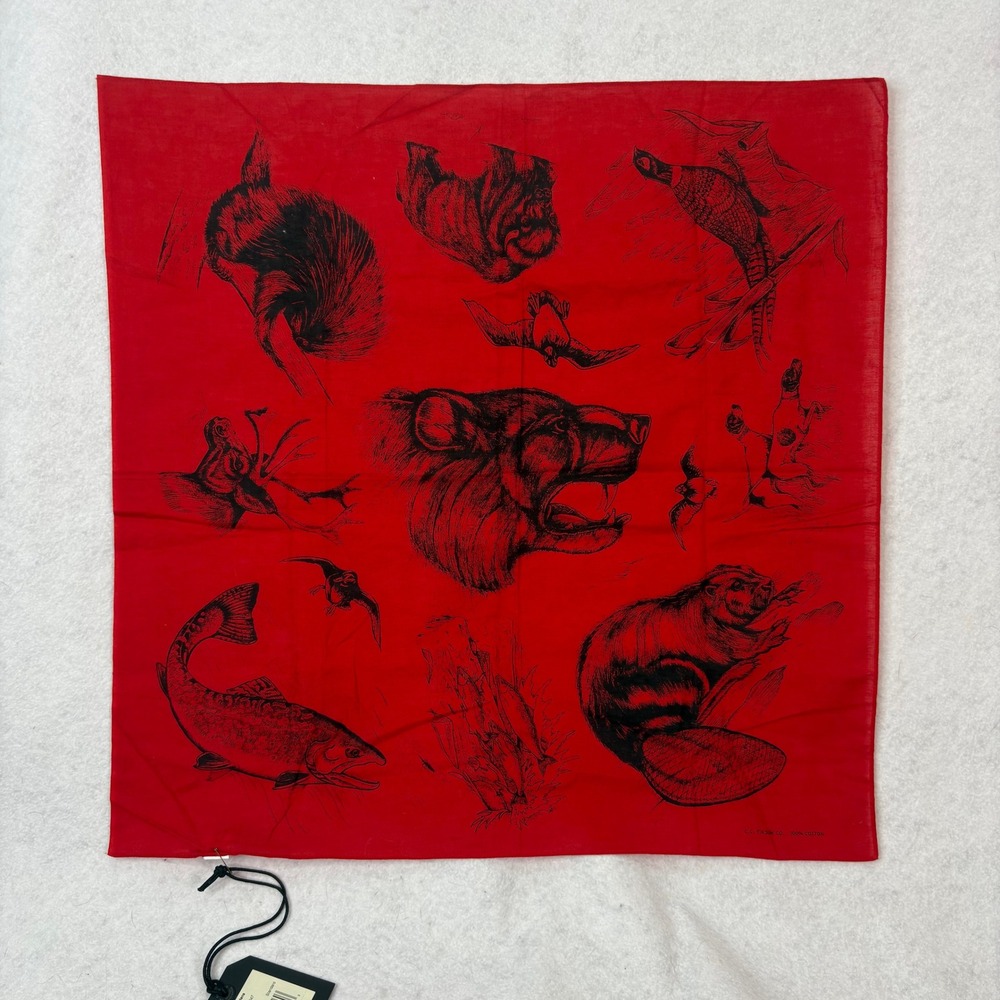 Filson Wildlife Graphic Print Red Cotton Bandana Gorpcore Heritage Nature Camp